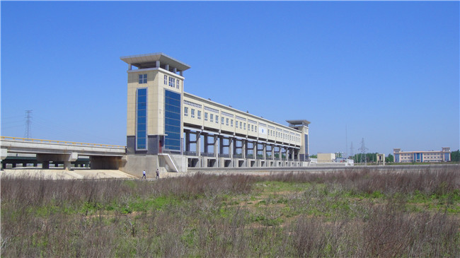 新汴河治理工程灵西闸移址重建工程